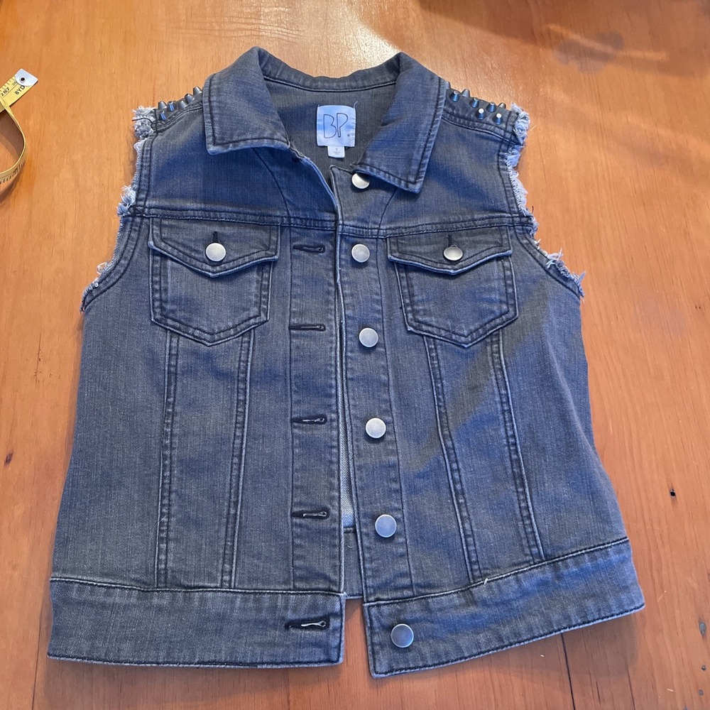 BP Size Small Sleeveless Jean Jacket Faded Black With Studded Shoulders Denim